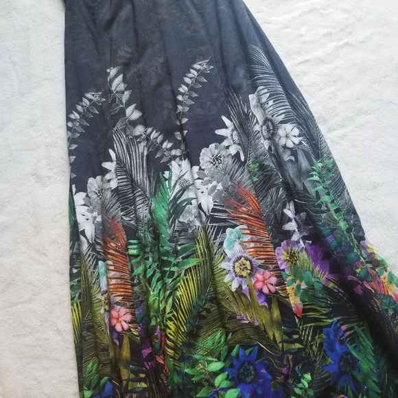 Afghan Brand Long Maxi Floral Cut Out Dress - Picture 5 of 6